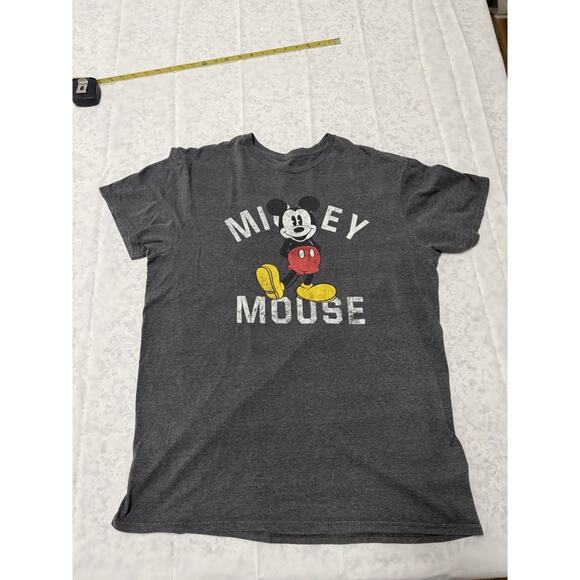 Mens Dark Grey Size Large Mickey Mouse Short Sleeve Tee W/ Measurements - Picture 1 of 8